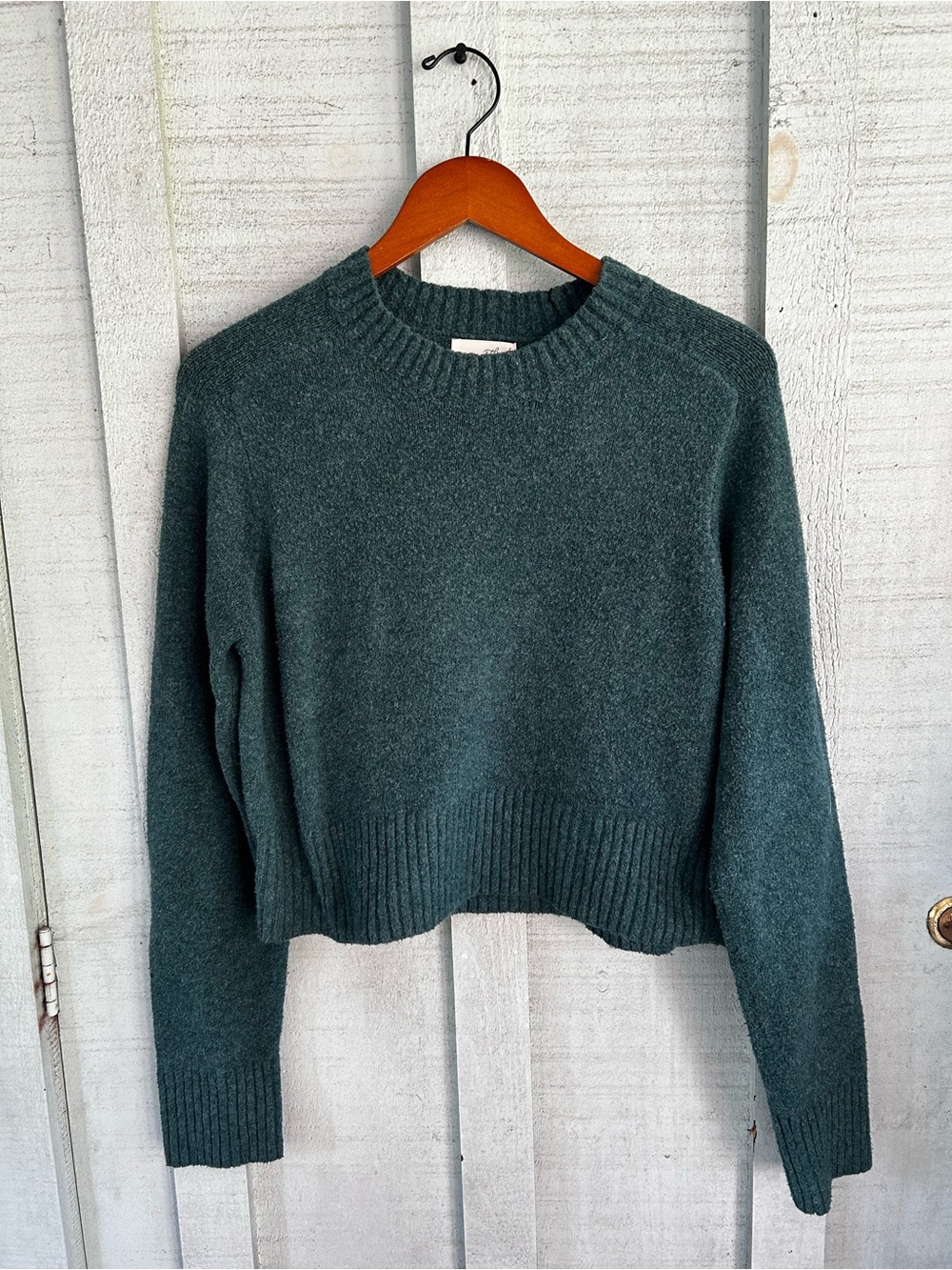 Universal Thread Teal Crewneck Sweater